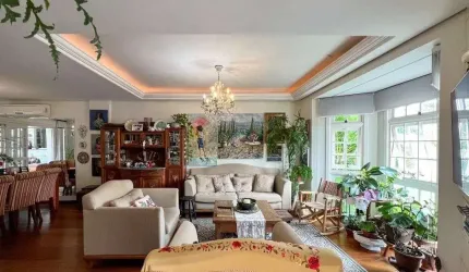 Excelente casa em condomínio no Bairro Tristeza - Ao lado do Shopping Paseo