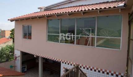 Casa para Venda - 900m², 5 dormitórios, sendo 2 suites, 5 vagas - Vila Nova