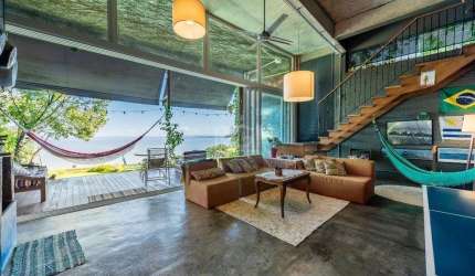 Casa para Venda - 300m², 3 dormitórios, sendo 3 suites, 2 vagas - Sétimo Céu