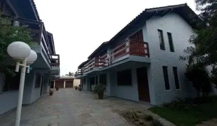 Casa Condominio para Venda - 72m², 2 dormitórios, 1 vaga - Praia Imbé