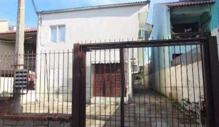 Casa em condomínio de 3 dormitórios e vaga no Partenon
