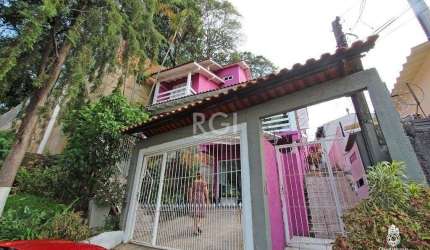 Casa para Locação/Aluguel - 160m², 3 dormitórios, sendo 1 suites, 2 vagas - Nono