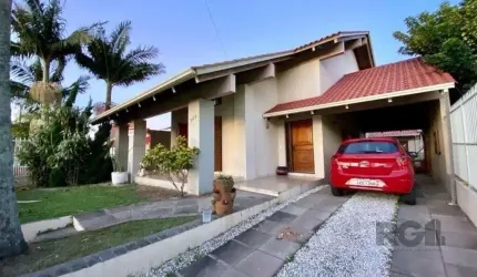 Casa 5 dormitórios à venda Zona Nova Capão da Canoa/RS