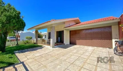 Casa 3 dormitórios à venda Centro Xangri-Lá/RS