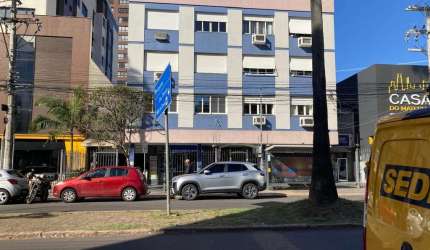 Apartamento 3 dormitórios à venda Menino Deus Porto Alegre/RS