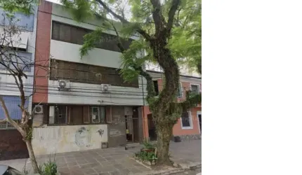 Cobertura no bairro Farroupilha / Bom Fim de 4 dormitórios com pátio