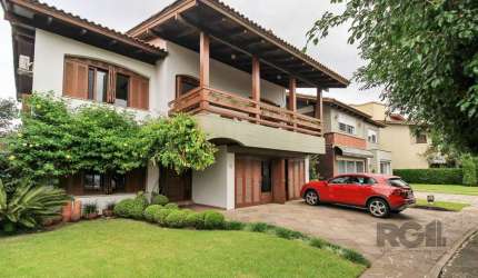 Casa em Condomínio 4 dormitórios à venda Cristal Porto Alegre/RS