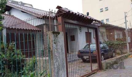 Casa 3 dormitórios à venda Jardim  Botânico Porto Alegre/RS