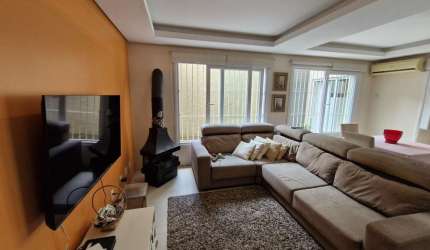Casa 3 dormitórios próximo ao Iguatemi