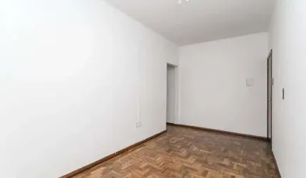 Apartamento 02 dormitórios térreo no Bairro Rio Branco