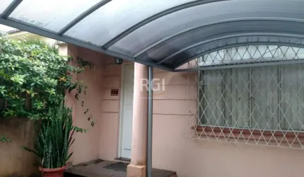 Casa para Venda - 140m², 3 dormitórios, 3 vagas - Santo Antonio