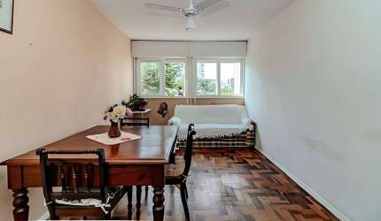 Vende-se apartamento com 3 quartos - Petrópolis