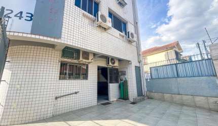 Ponto Comercial no Bairro Menino Deus.