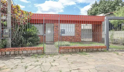 Casa à venda no bairro Morro Santana em Porto Alegre/RS