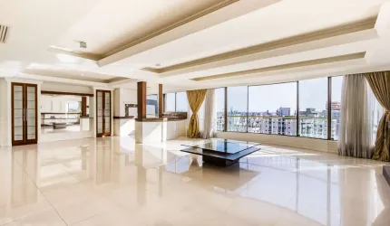 Apartamento 2 suítes grandes (original 3 dorms) à venda, Rio Branco-Porto Alegre