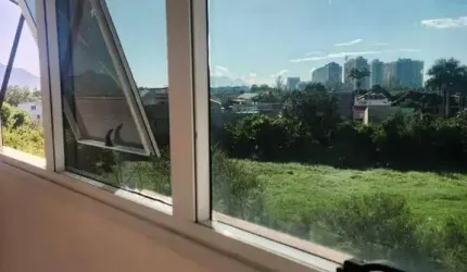 Sala comercial à venda na Avenida das Américas, 20007, Recreio dos Bandeirantes, Rio de Janeiro por R$ 150.000