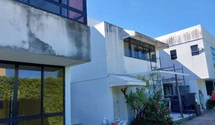 Linda casa com 3/4 para locação no Itaigara!