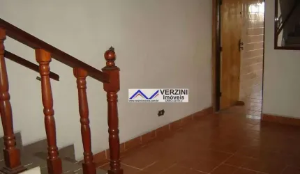 Sobrado  3 dormitórios  1 suíte 3 vagas Jardim Adriana em Guarulhos