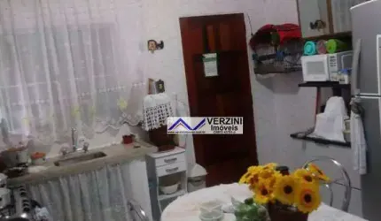 Sobrado com 3 dormitórios à venda, 135 m² por R$ 450.000,00 - Jardim Presidente Dutra - Guarulhos/SP