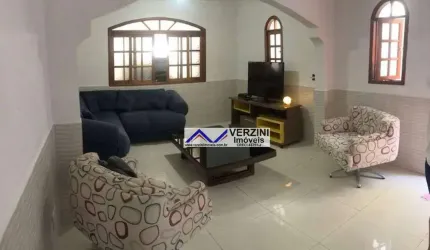 Casa Térrea 192 m² 3 dormitórios 1 suíte 2 vagas na Vila Rio de Janeiro em Guarulhos