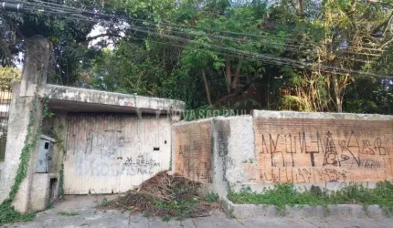 Casa com 5 quartos à venda no Centro, Diadema , 1117 m2 por R$ 1.600.000