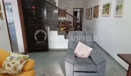 Casa com 2 quartos à venda no Centro, Diadema , 230 m2 por R$ 850.000