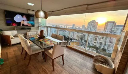 Apartamento com 3 dormitórios à venda, 132 m² por R$ 2.100.000,00 - Ponta da Praia - Santos/SP
