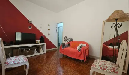 Apartamento Térreo com 2 Dormitórios à venda, 73 m² por R$ 285.000 - Campo Grande - Santos!