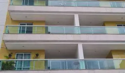 Apartamento com 02 quartos, suite, Quadra do Mar em Jardim Camburi!!!