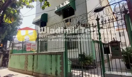 ATENÇÃO recém-casados, recém-divorciados(as) e solteiros buscando seu 1º imóvel! Excelente apartamento com localização fantástica! VENHA CONFERIR!!!