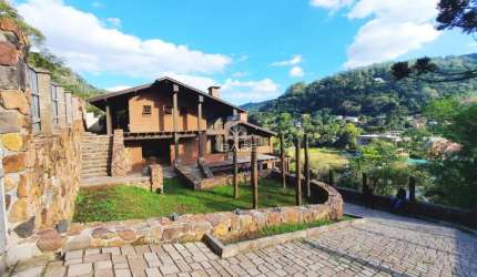 Casa com 3 quartos à venda na Rua José Casa, 76, Galópolis, Caxias do Sul, 440 m2 por R$ 1.350.000