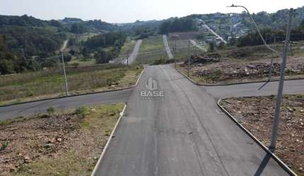 Terreno à venda na Rua Miguel Alves da Paz, Nossa Senhora das Graças, Caxias do Sul por R$ 138.000