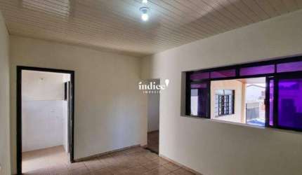 Casa com 2 dormitórios para locação no bairro Campos Eliseos