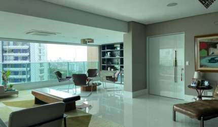MARAVILHOSO Mansão Le Duc! 4 SUÍTES Imperdível! Apartamento de luxo com 4 suítes e 4 vagas de garagem no Horto Florestal, Salvador-BA.