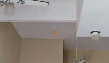 Salão Comercial Bem Localizado .