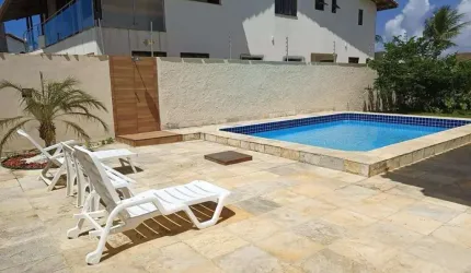 Casa para Venda em Lauro de Freitas, Vilas Do Atlântico, 4 dormitórios, 3 suítes, 4 banheiros, 3 vagas