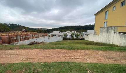 Terreno para Venda em Santana de Parnaíba, Alphaville