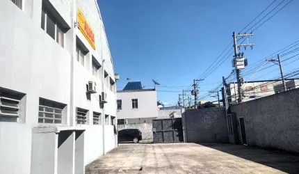 Casa para Locação em Barueri, Vila São Silvestre, 6 banheiros