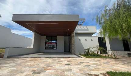 Casa para Venda em Araçatuba, Chácaras Arco-Íris, 3 dormitórios, 3 suítes, 5 banheiros, 4 vagas