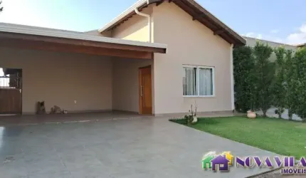 Casa com 3 quartos para alugar no Vargeão, Jaguariúna , 120 m2 por R$ 5.000