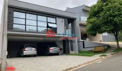 Casa em condomínio a venda em Valinhos