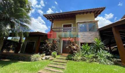CASA EM CONDOMÍNIO, ESTILO CAMPO, NO VILLAGE VISCONDE DO ITAMARACÁ - VALINHOS/SP
