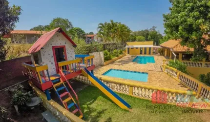 Linda Chácara à venda em Vinhedo - Pinheirinho
