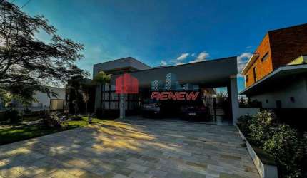 Casa térrea á venda no Condomínio Residencial Querência Valinhos SP.