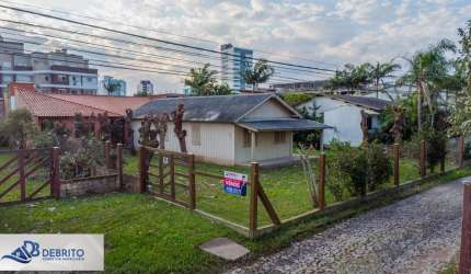 Casa para Venda em Tramandaí, Centro, 3 dormitórios, 3 banheiros, 2 vagas