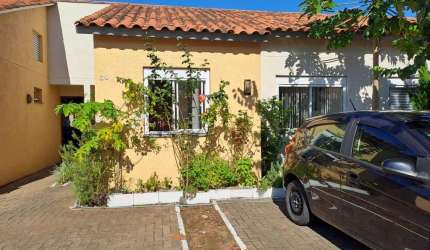Casa para Venda em Canoas, olaria, 2 dormitórios, 1 banheiro, 2 vagas