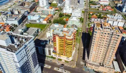 Apartamento para Venda em Tramandaí, Centro, 3 dormitórios, 1 suíte, 2 banheiros, 2 vagas