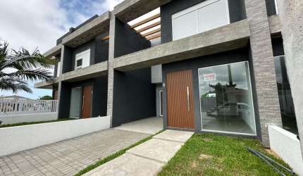 Casa / Sobrado para Venda em Imbé, Centro, 3 dormitórios, 3 suítes, 1 banheiro, 1 vaga