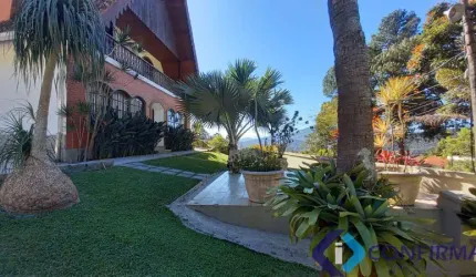Casa com excelente localização