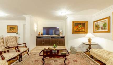 Apartamento com 4 dormitórios no Batel - J8